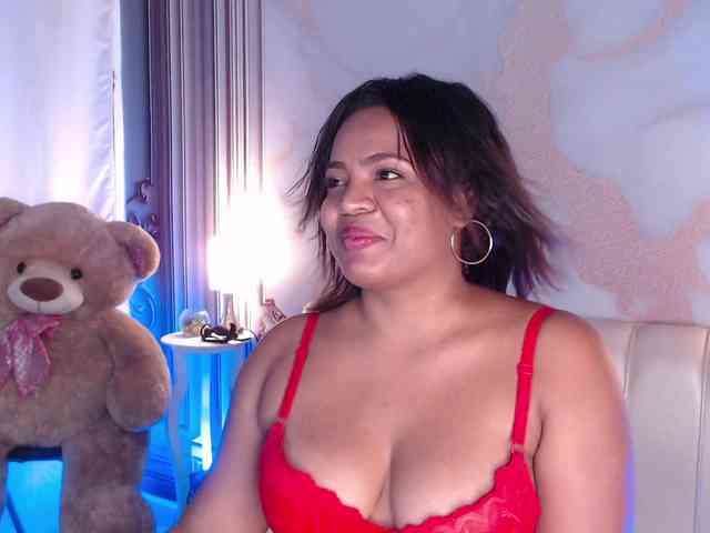 AliceBooty webcam