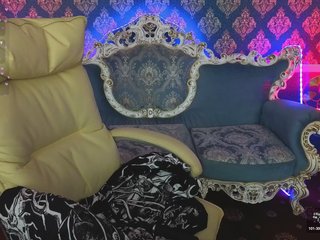 ClumsyNana Porn Show