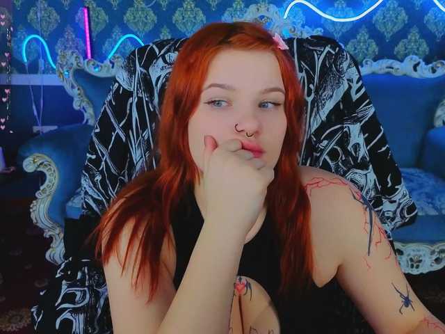 ClumsyNana's BongaCams show and profile