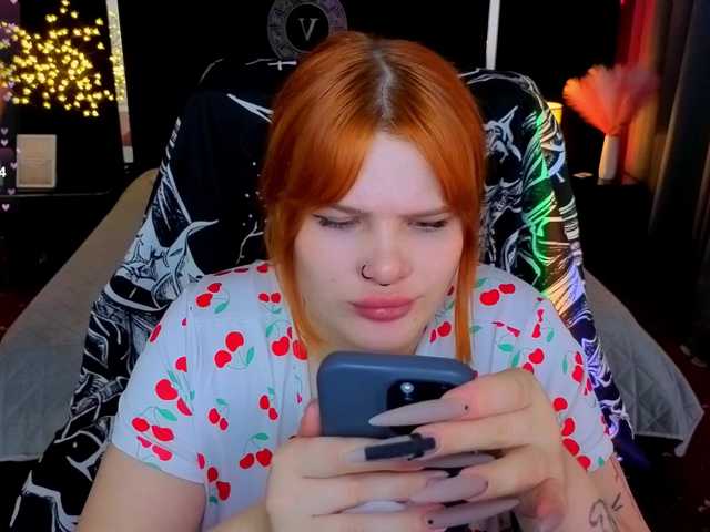 ClumsyNana's BongaCams show and profile