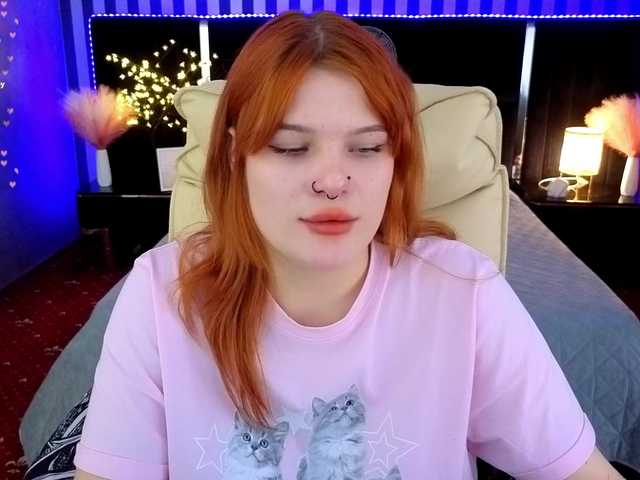 ClumsyNana's BongaCams show and profile