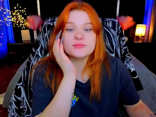 ClumsyNana's BongaCams show and profile