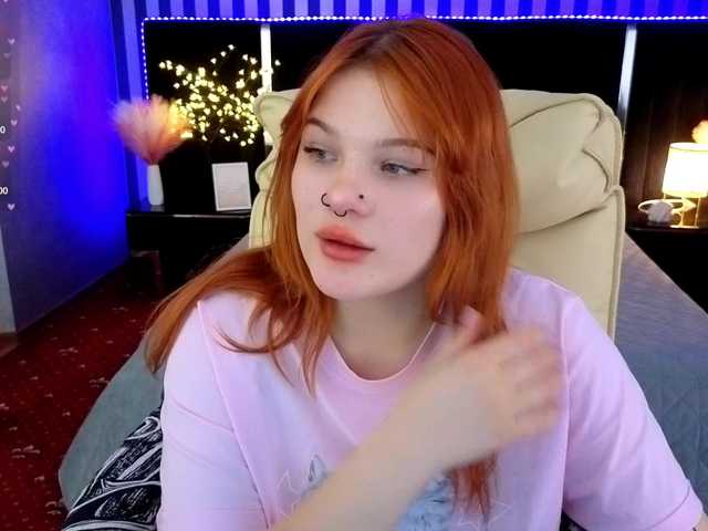 ClumsyNana's BongaCams show and profile