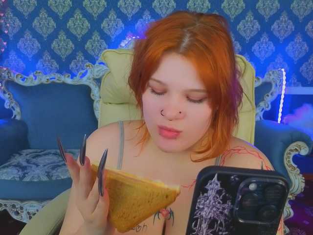 ClumsyNana's BongaCams show and profile