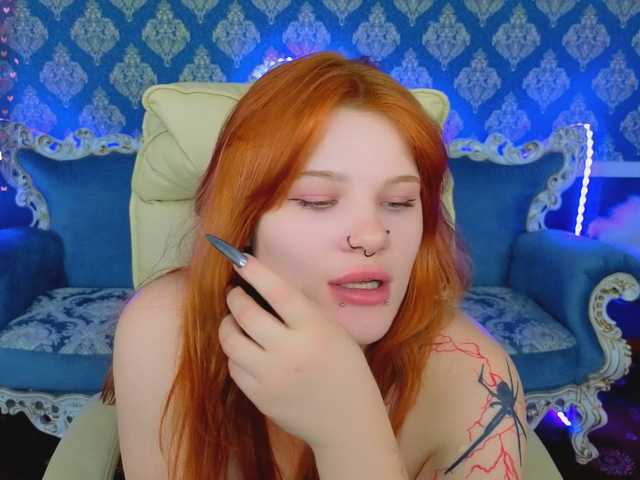 ClumsyNana's BongaCams show and profile