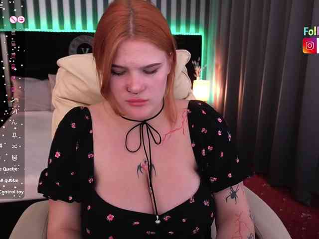 ClumsyNana webcam