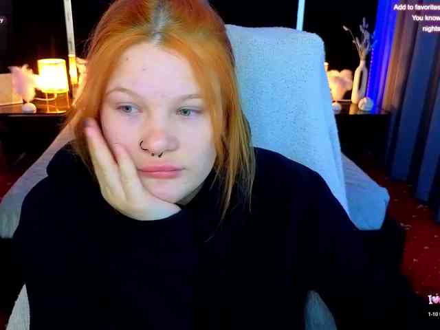 ClumsyNana webcam