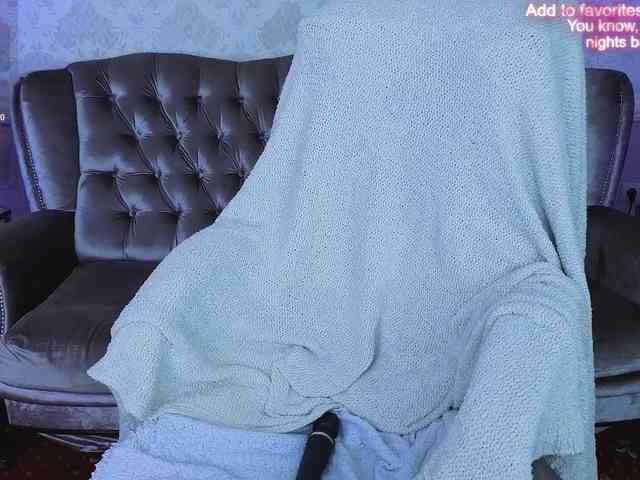 ClumsyNana webcam