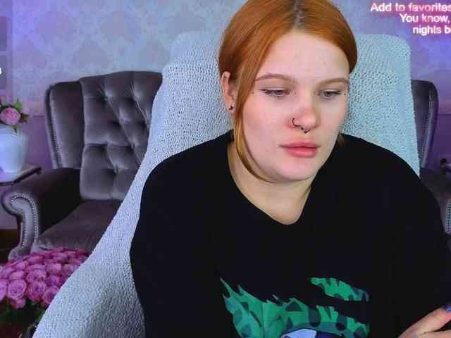 ClumsyNana webcam