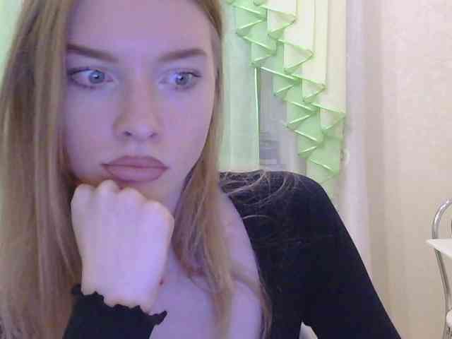 Jessika-Peach webcam