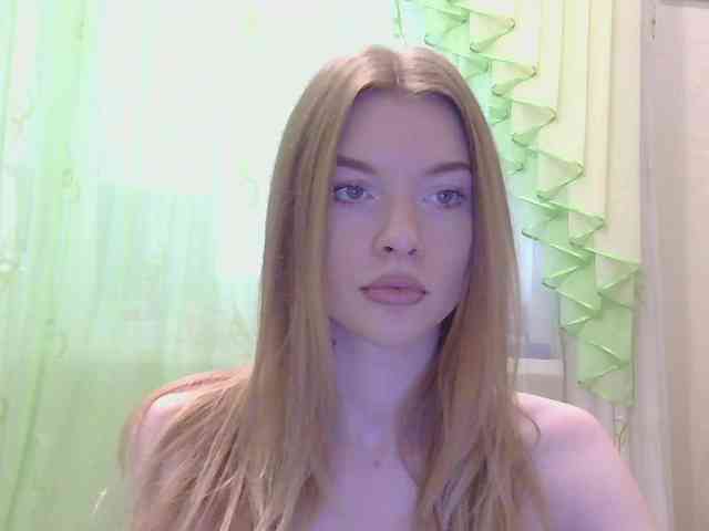 Jessika-Peach webcam
