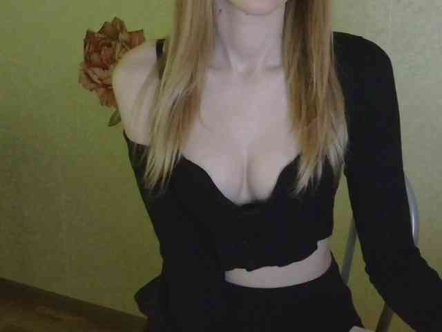 Jessika-Peach webcam