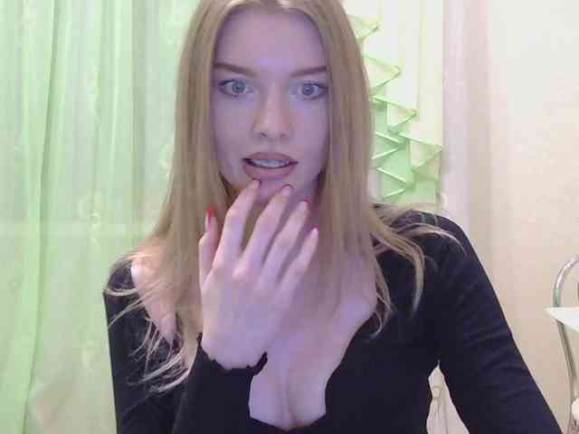 Jessika-Peach webcam