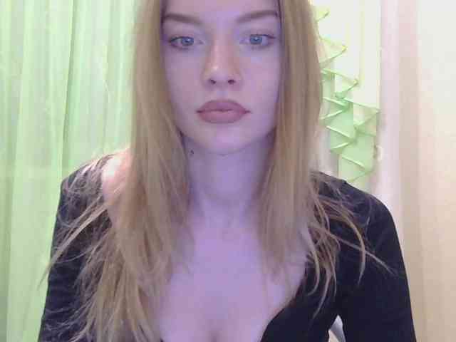 Jessika-Peach webcam
