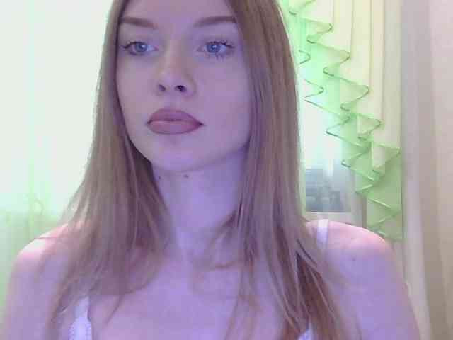 Jessika-Peach webcam