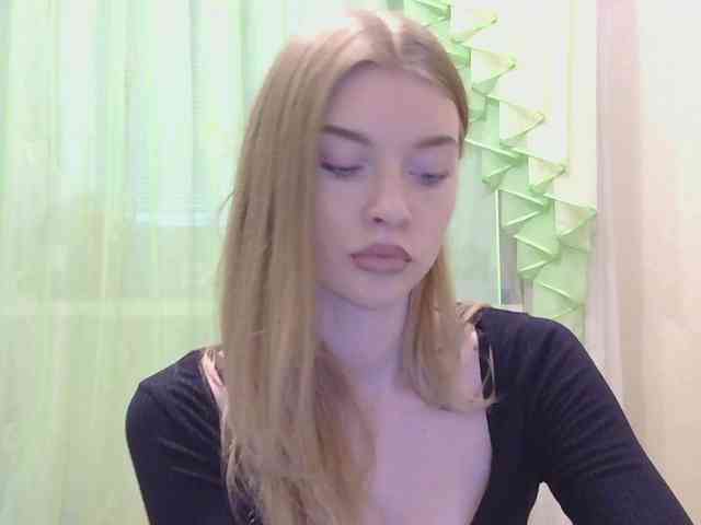 Jessika-Peach webcam
