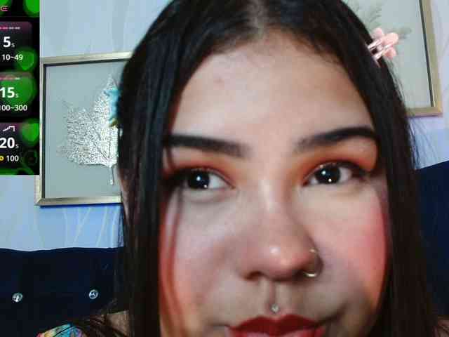 LucyColleen webcam