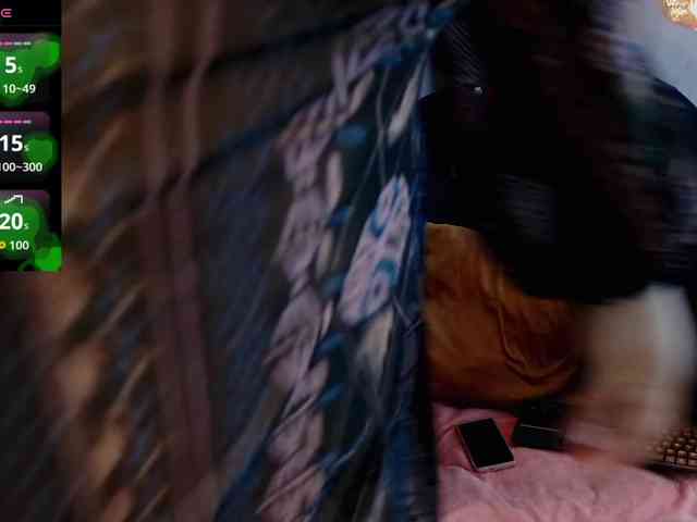 LucyColleen webcam
