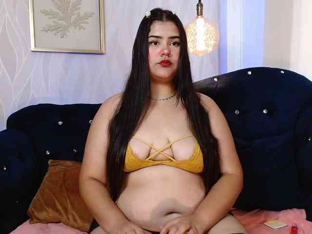 LucyColleen webcam