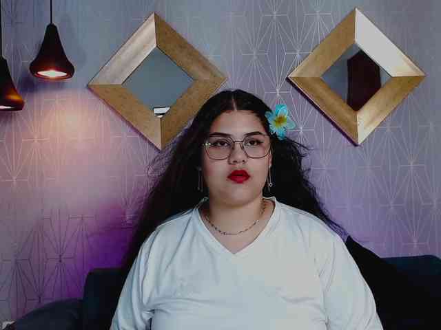 LucyColleen Live Webcam on BongaCams