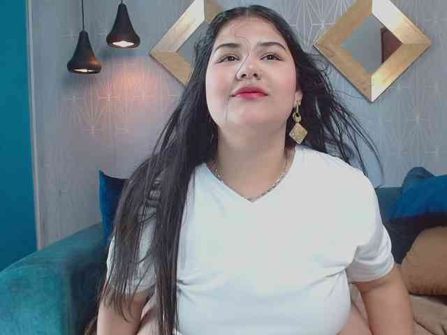 LucyColleen webcam