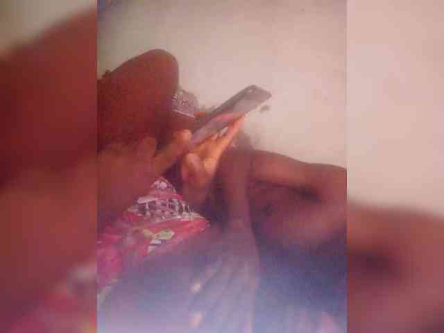 Beecouples webcam