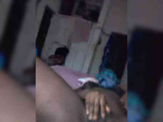 Beecouples webcam