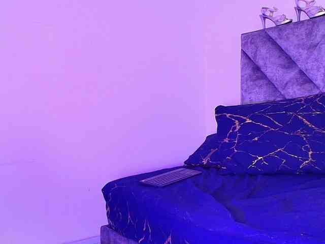 shalomFox webcam