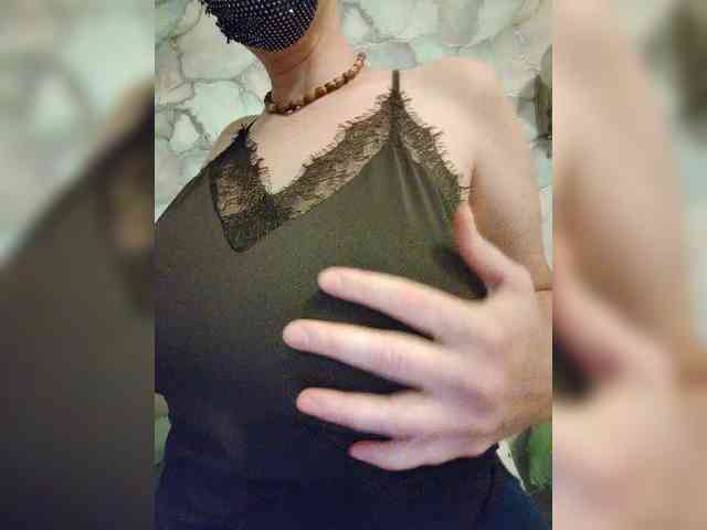 MasseuseLabi webcam