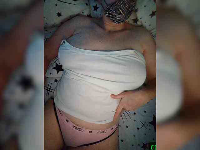 MasseuseLabi webcam