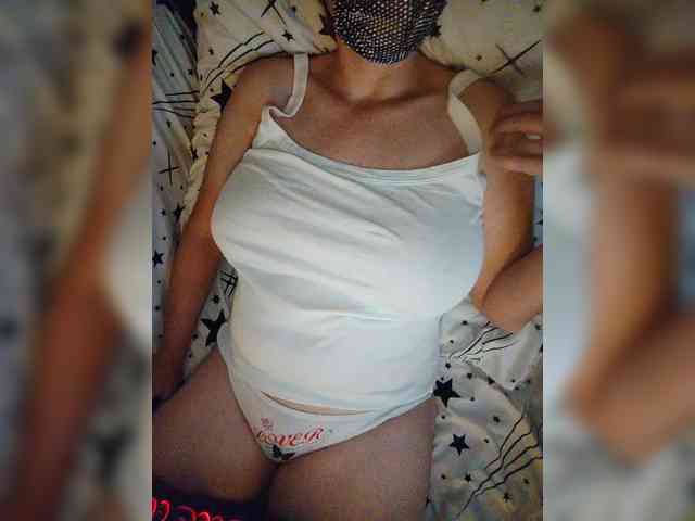 MasseuseLabi webcam