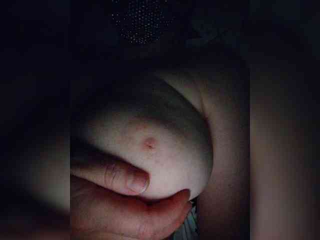 MasseuseLabi webcam