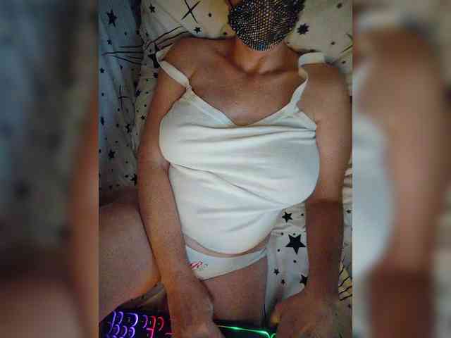MasseuseLabi webcam