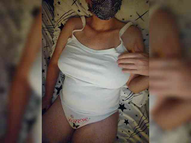 MasseuseLabi webcam