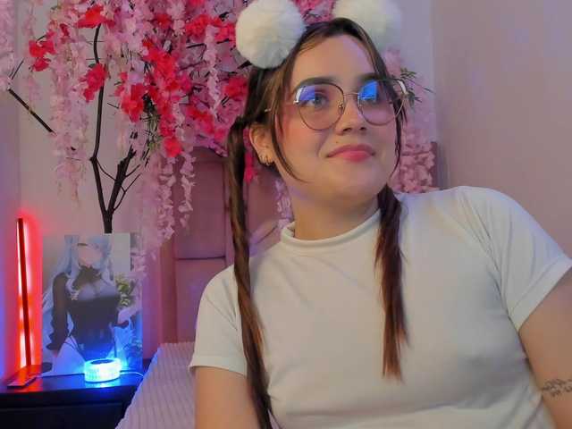 violet-evergarden2 on BongaCams 
