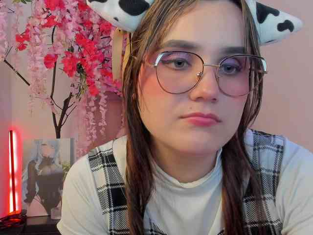 violet-evergarde... Live Webcam on BongaCams