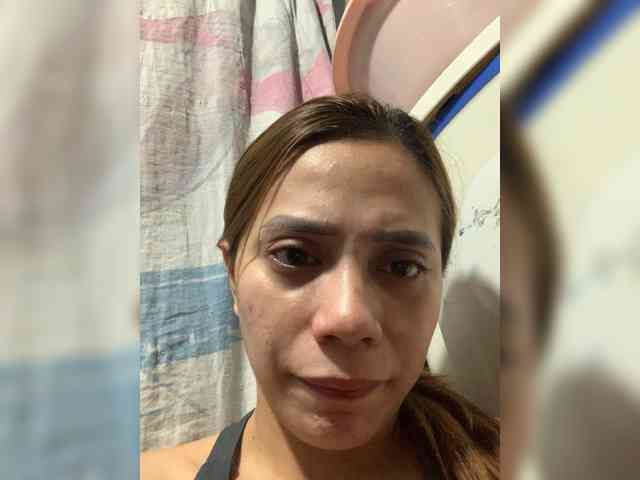 PrettyAsianLover webcam