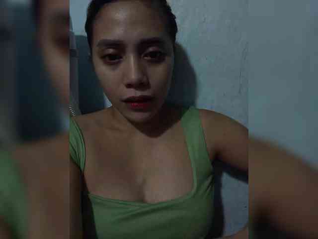 PrettyAsianLover webcam