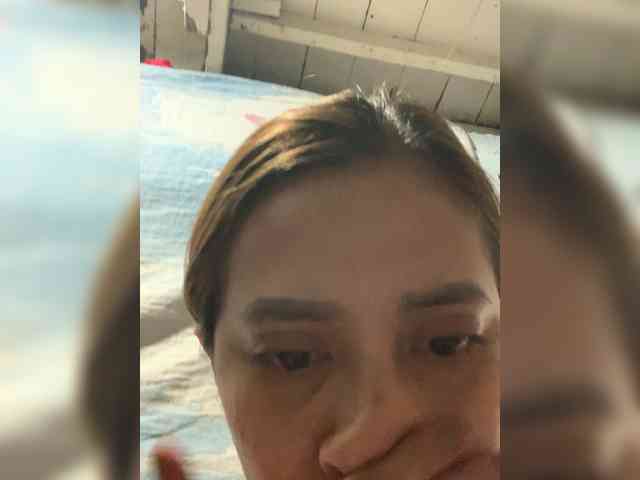 PrettyAsianLover webcam