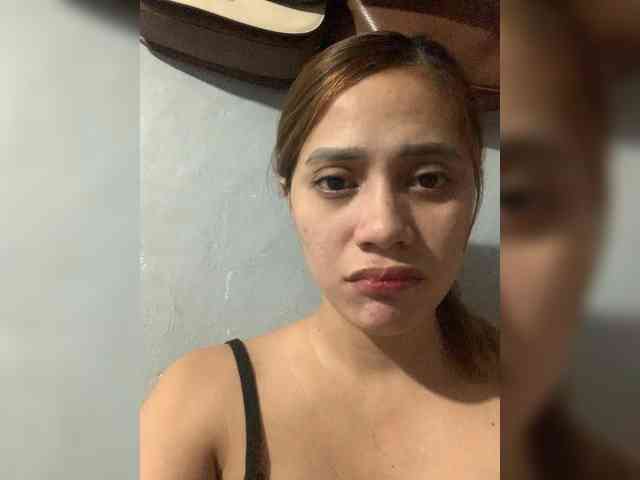 PrettyAsianLover webcam