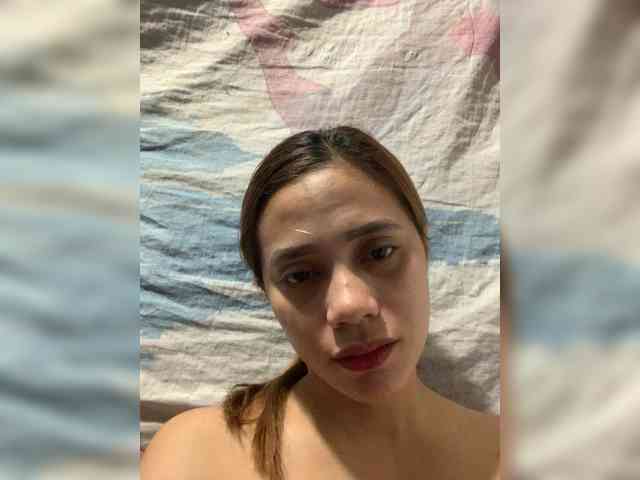 PrettyAsianLover webcam