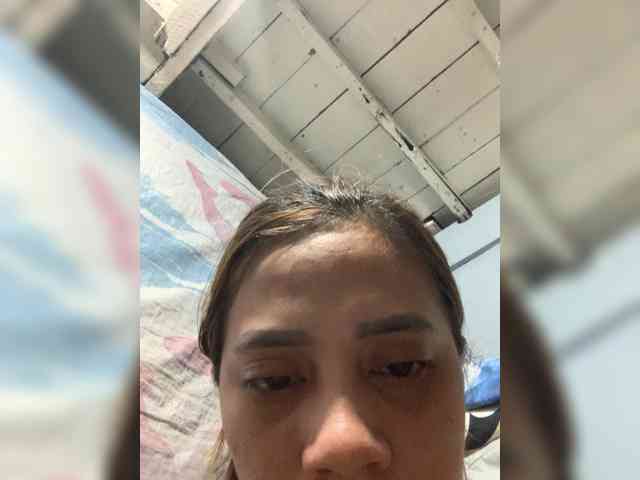 PrettyAsianLover webcam