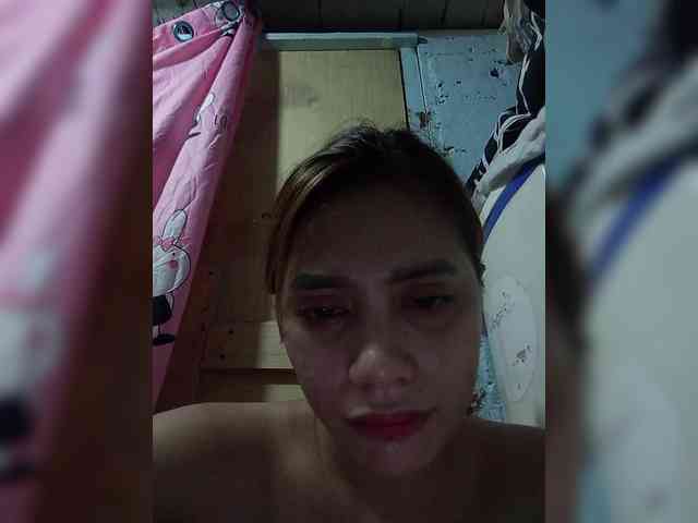 PrettyAsianLover webcam