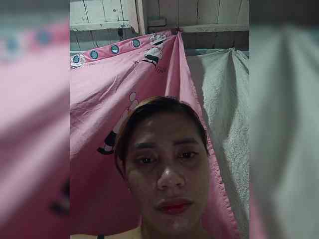 PrettyAsianLover webcam