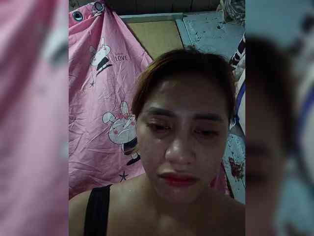 PrettyAsianLover webcam