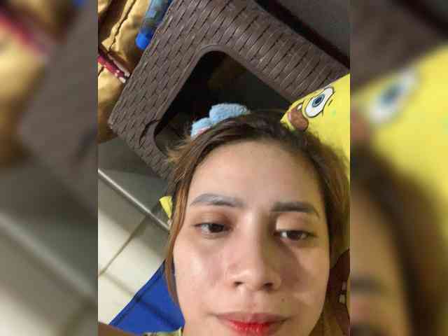 PrettyAsianLover webcam