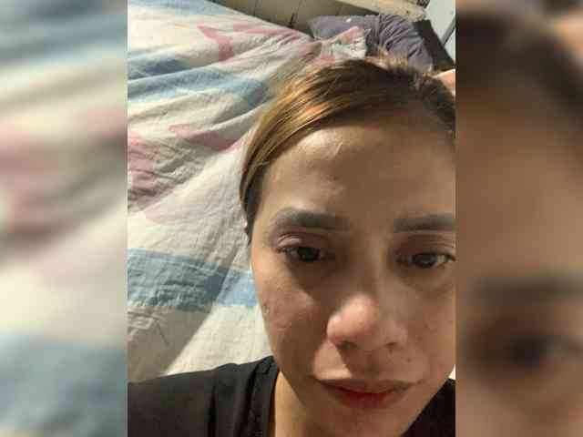 PrettyAsianLover webcam