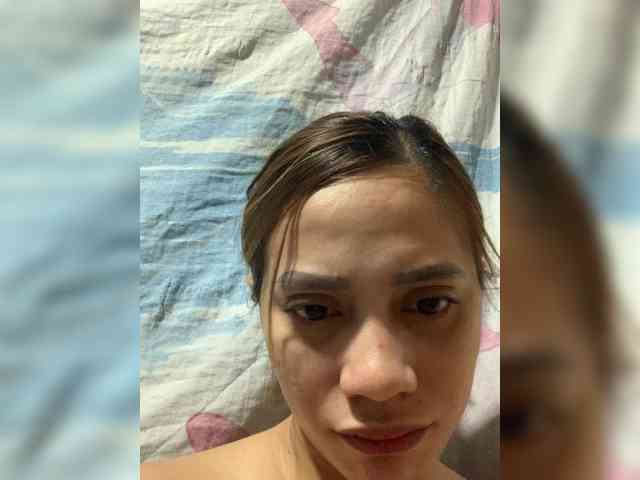 PrettyAsianLover webcam