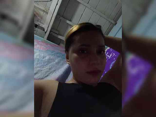 PrettyAsianLover webcam