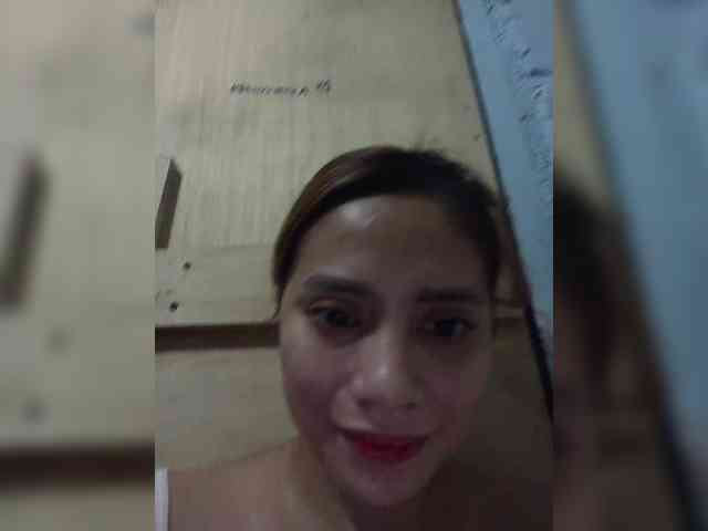 PrettyAsianLover webcam